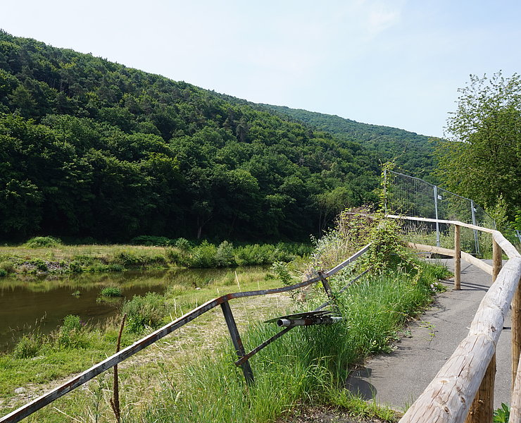 Standort der zerstörten Josefsbrücke in Walporzheim.